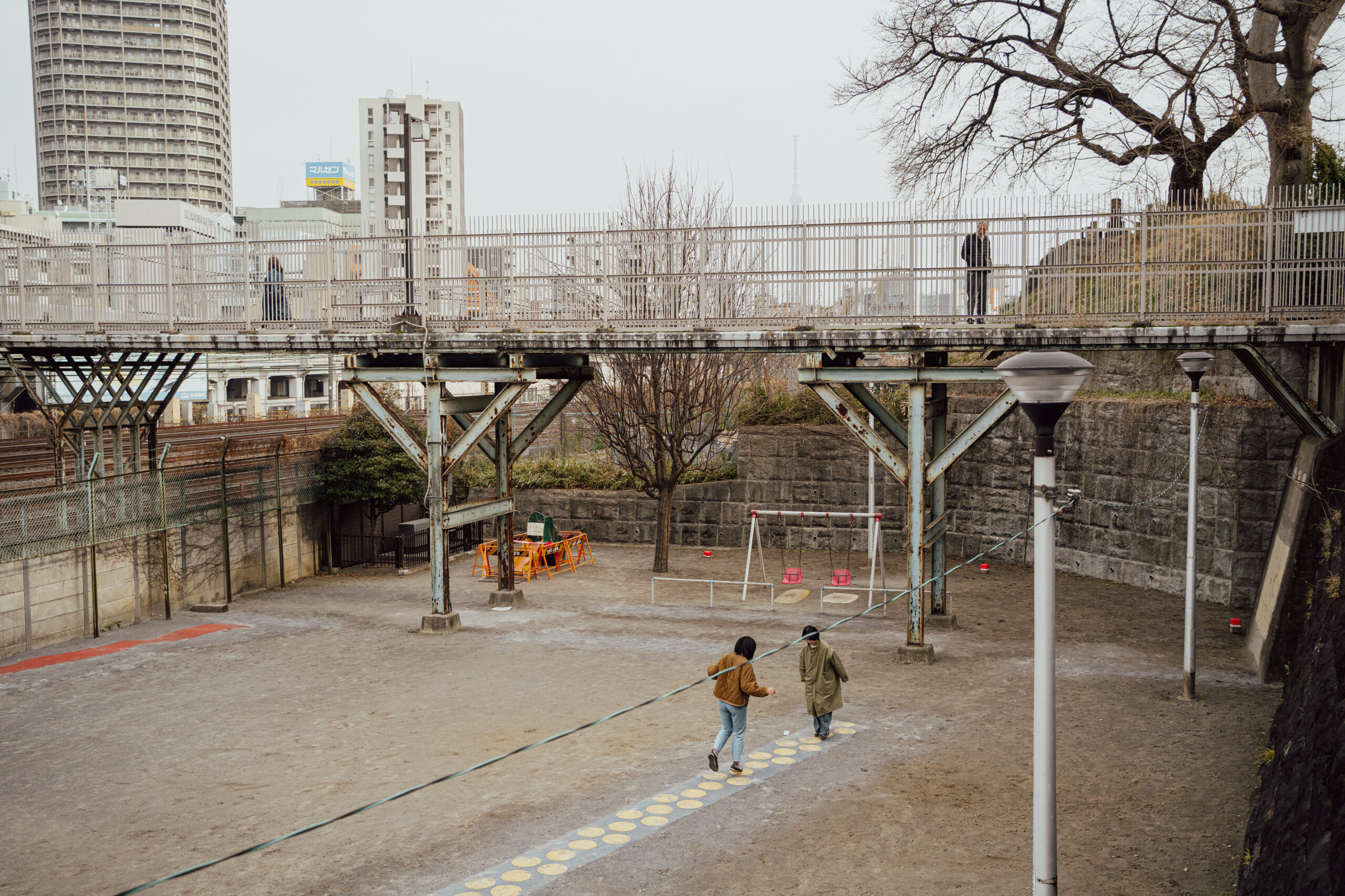 4/1-4/26 企画展 『まちゆきまかせ』